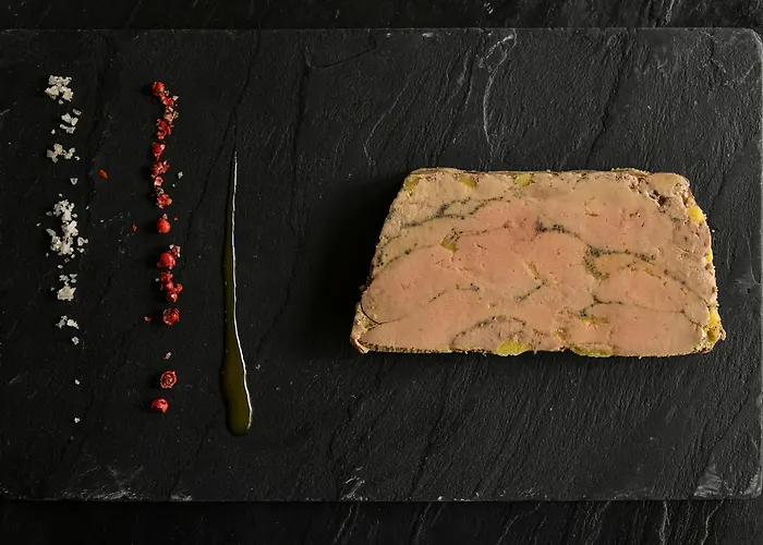 Logis & Restaurant Le Pardaillan 3* Gondrin