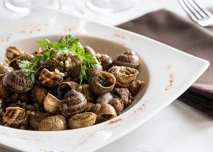 Logis & Restaurant Le Pardaillan Gondrin