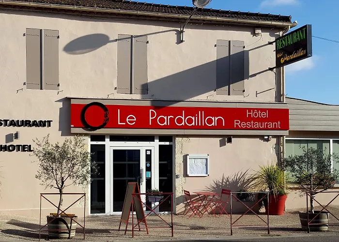 Hotel Logis & Restaurant Le Pardaillan 3*