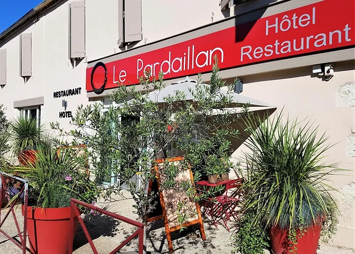 Logis & Restaurant Le Pardaillan 3*
