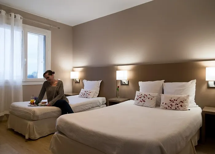 Logis & Restaurant Le Pardaillan Gondrin