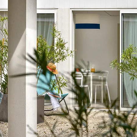 Logis & Restaurant Le Pardaillan 3* Gondrin