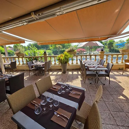 Logis Hôtel&restaurant Le Pardaillan Hotel Gondrin